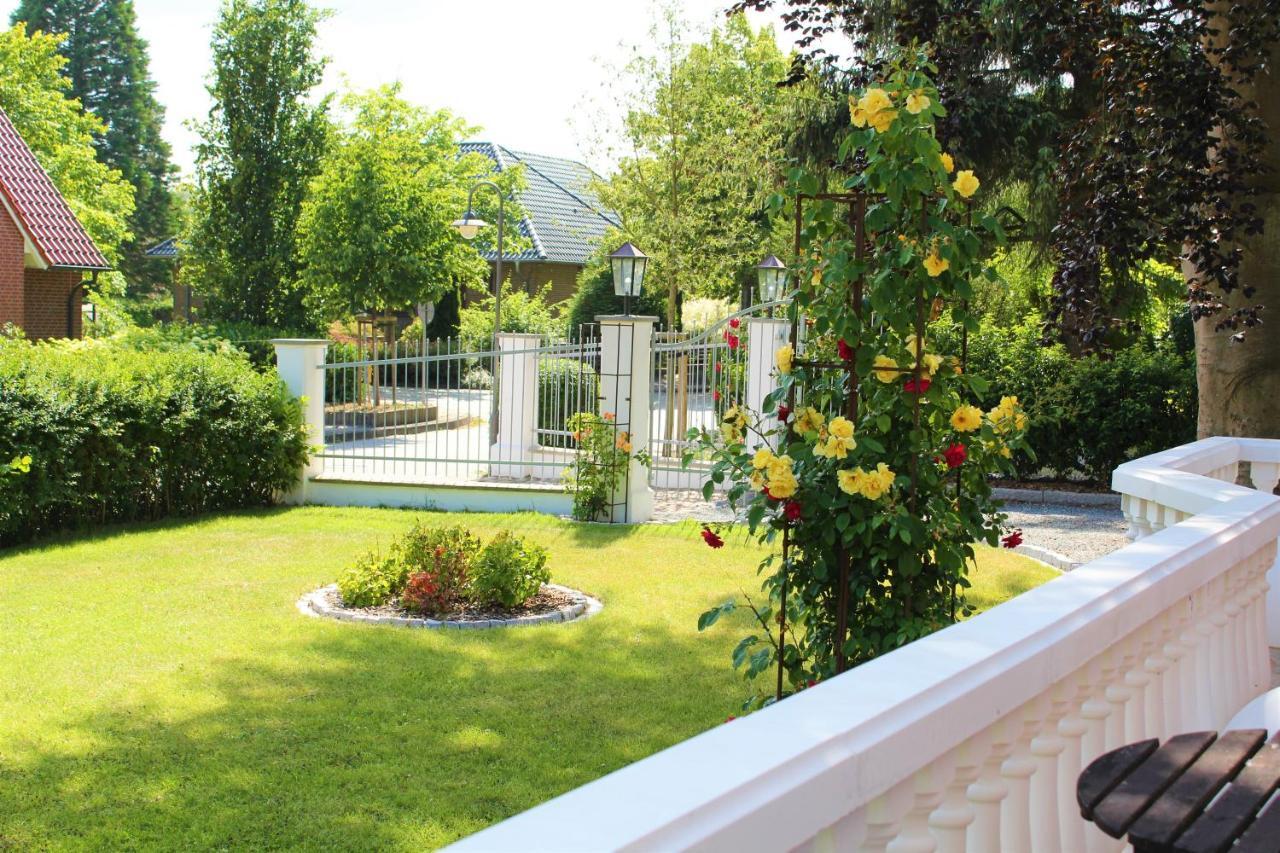 Rosen Villa คัพเพล์น ภายนอก รูปภาพ